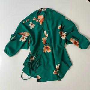 Aritzia wilfred floral shirt